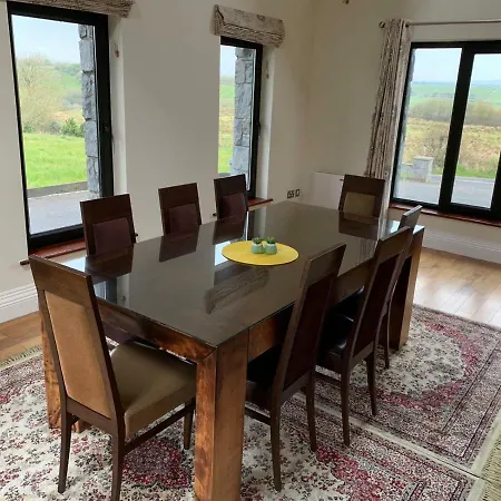 Casa de Férias Burrowlodge Kilfenora